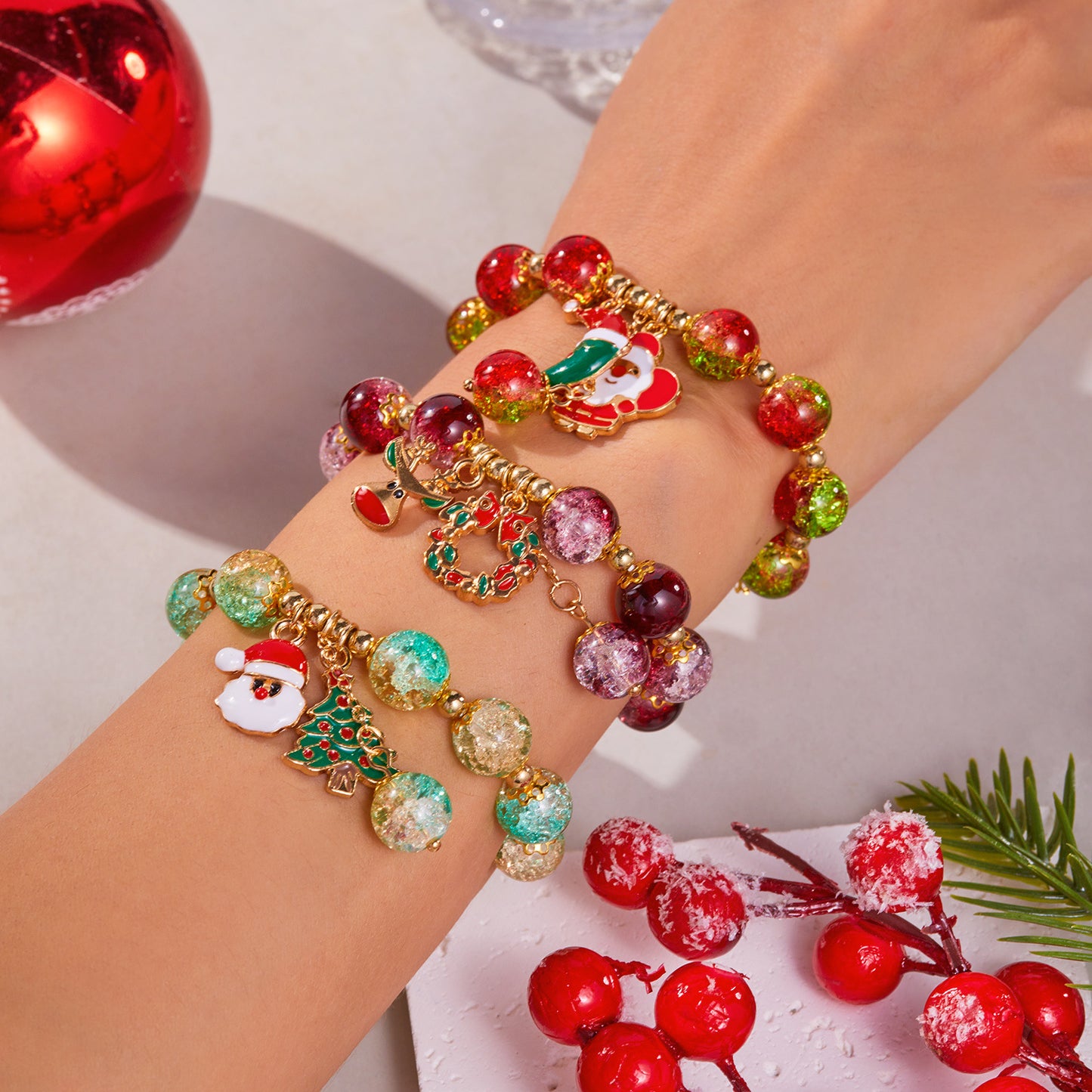 Christmas beaded bracelet cartoon Christmas moon old man elk wreath pendant burst flower crystal bracelet hand string gift jewelry